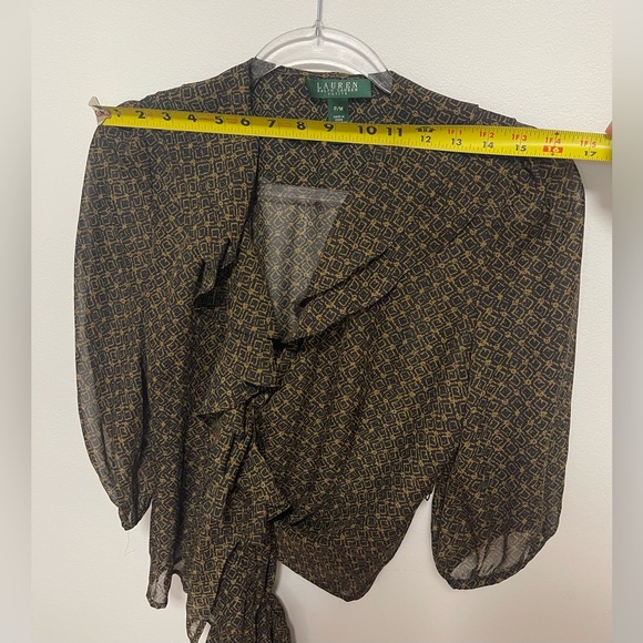 Ralp Lauren Ruffle Trim, Tie Waist, Puff Sleeve Shirt Size P/M - Picture 4 of 5